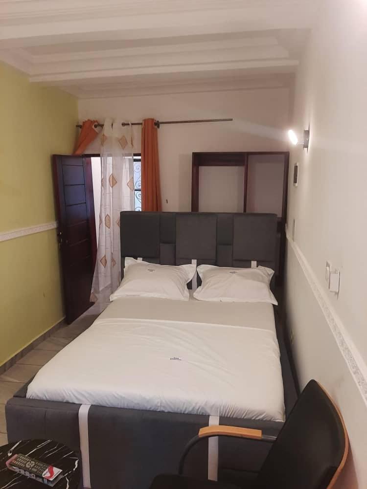 Residence P P M Odza Yaounde Bagian luar foto